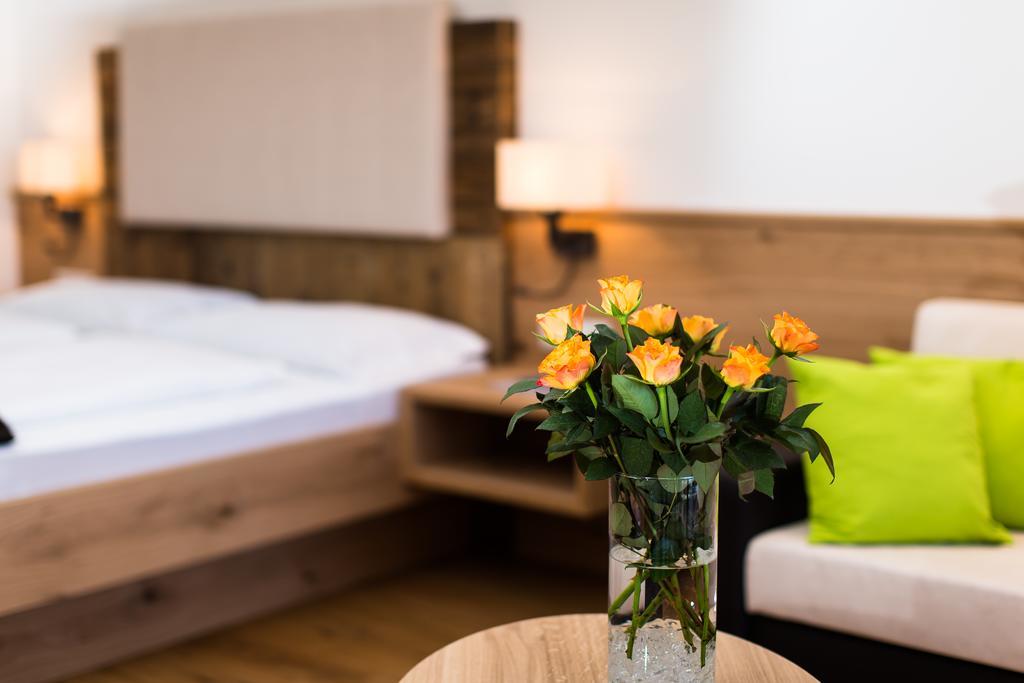 Hotel Gasthof Kircher Fiè Esterno foto