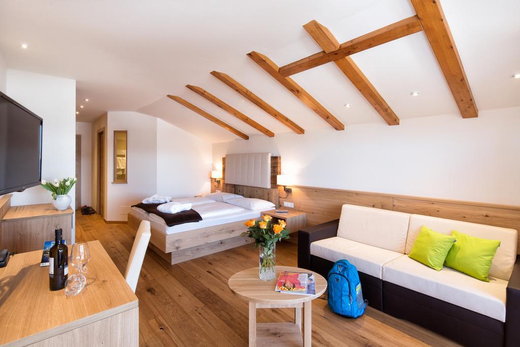Hotel Gasthof Kircher Fiè Esterno foto